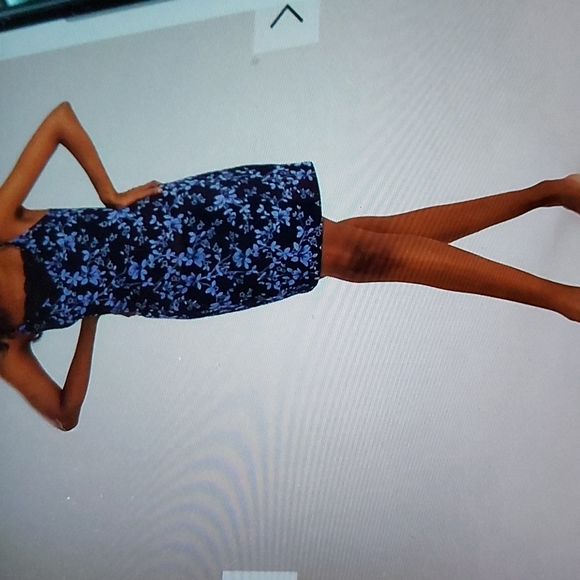 NWOT Emily&Jane Floral Chemise - Picture 4 of 5